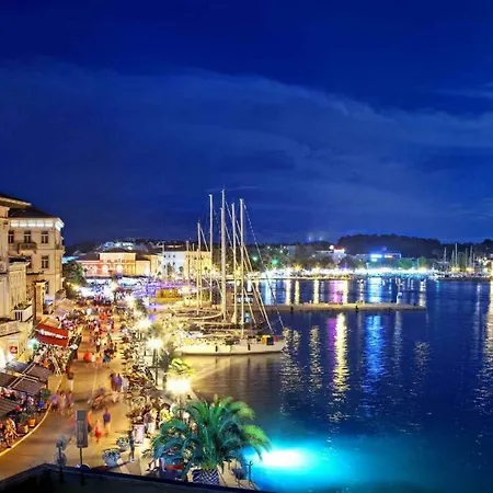 Daire Nives Poreč